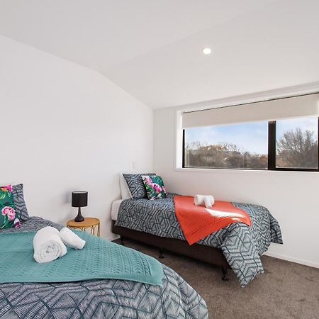 Penthouse Apartment Scenic Views-Spacious 2Br Christchurch Buitenkant foto