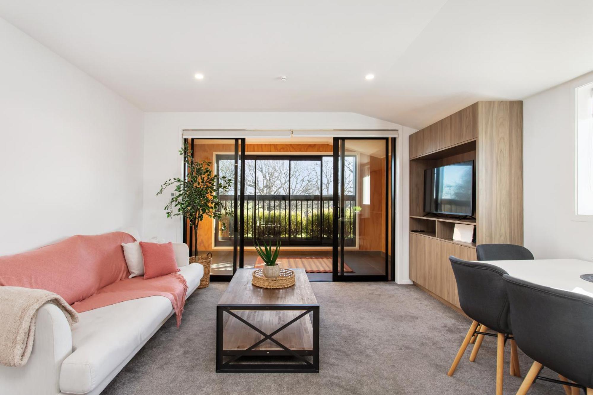 Penthouse Apartment Scenic Views-Spacious 2Br Christchurch Buitenkant foto